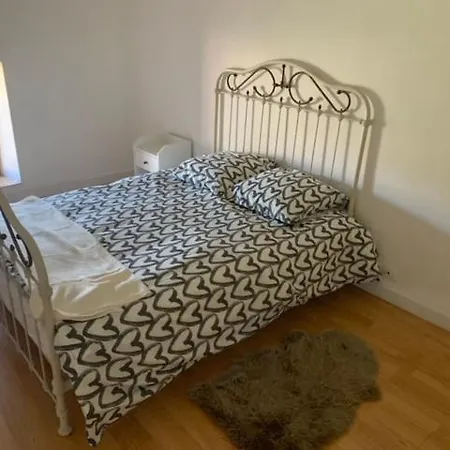 Petite Maison Lorraine Avec Cheminee Et Jardin Saint-Mihiel