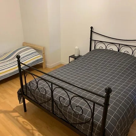 Petite Maison Lorraine Avec Cheminée Et Jardin * Saint-Mihiel